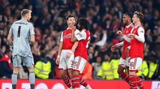 及其教练团 及其教练团